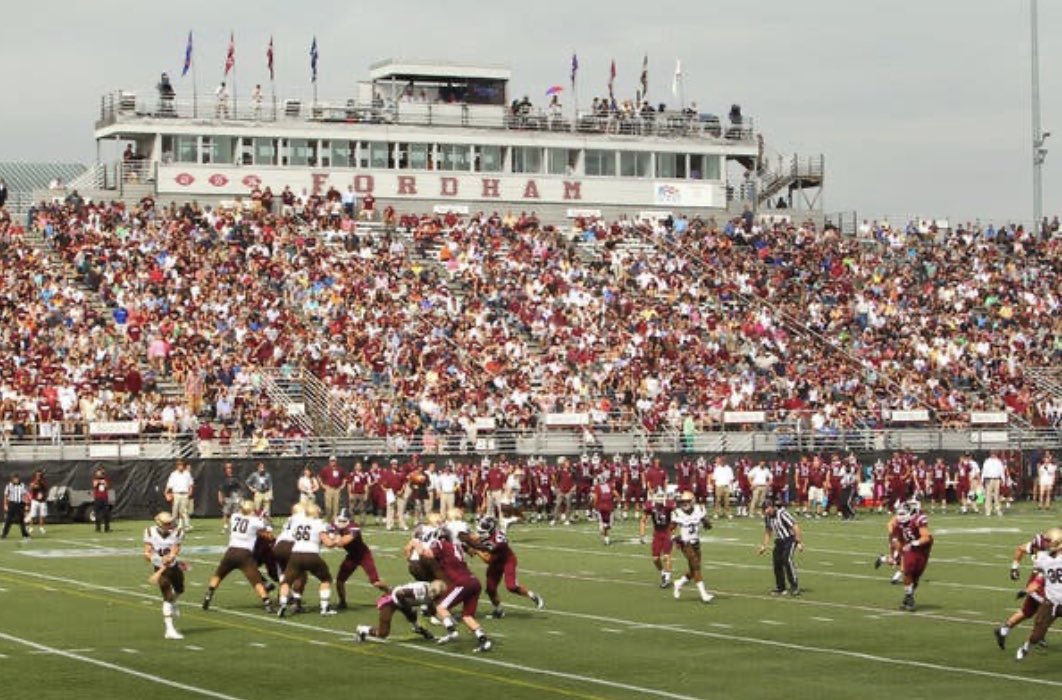 WRJIV53's tweet photo. Blessed to recieve an offer from Fordham. @FORDHAMFOOTBALL @CoachZach_Rams @Coach_Conlin #RAMILY https://t.co/yC6ROLNtYw