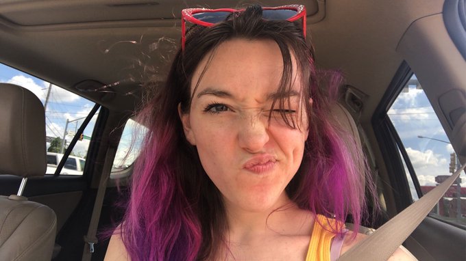 3 pic. my venmo is alltimelody, if anyone wants to send me money for being cute. https://t.co/G0IaV3