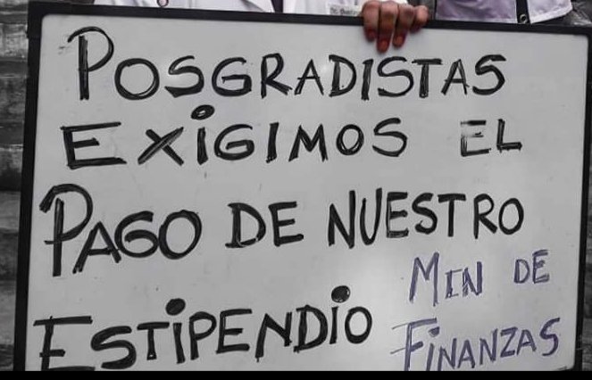 annyvale's tweet photo. EXIGIMOS EL PAGO INMEDIATO DE NUESTRO ESTIPENDIO DE BECA !!! @PosgradistasB #becariosabandonados #becariosimpagos #becasprimeralinea #becasporlasalud #BecasPrimeraLínea #BecariosNacionales @FinanzasEc @RichardM_A https://t.co/olQbCir8aj