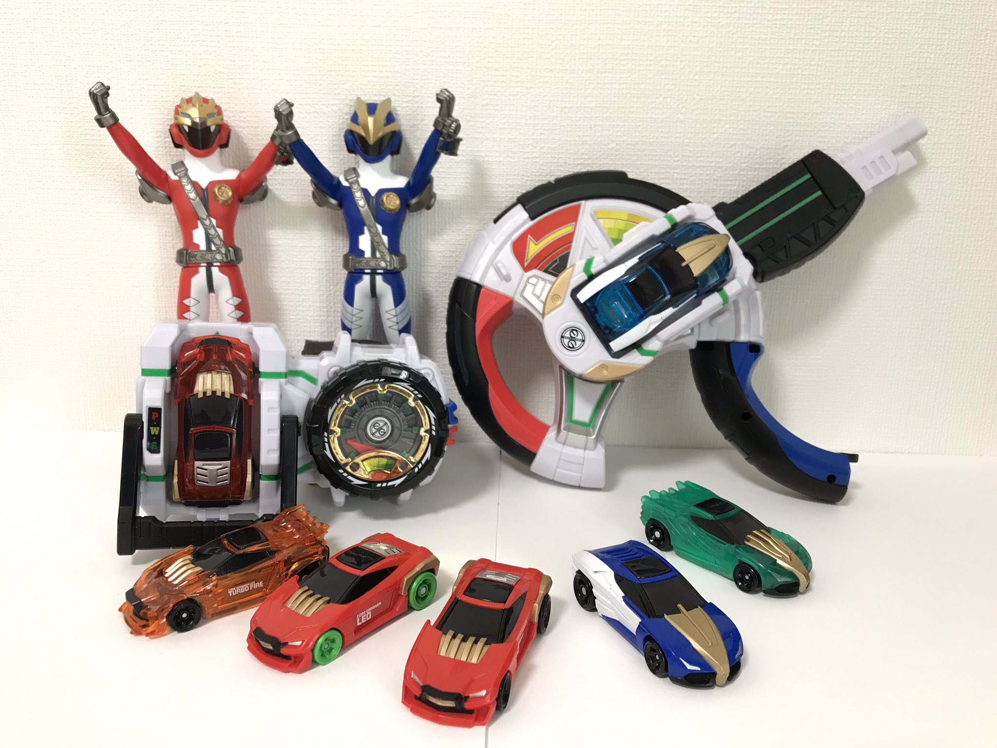 トランスフォーマー Axelerator TURBOFIRE ターボファイアー 3889.jpg