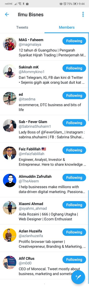 Another one pulak List! List ni pulak let& #39;s say kita follow a group of people and kita rasa they serve the same purpose or kita nak group them together so kita letak dalam satu list. So list ni kita boleh scroll tweet dorang je tak campur dengan tweet orang lain