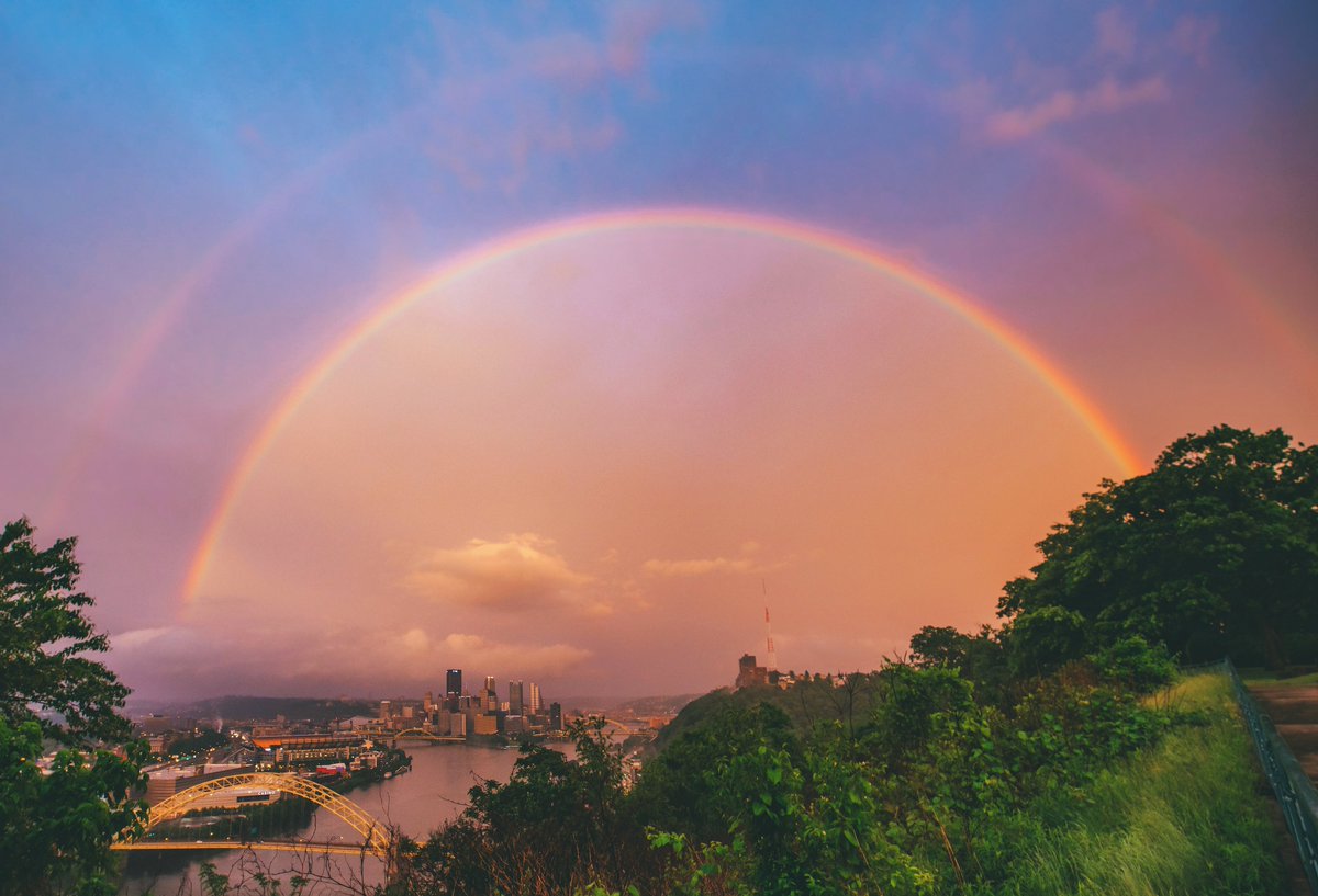 What a day. After nearly 5 hours of waiting on the West End Overlook, I finally got the view I was hoping for. An absolutely incredible double rainbow filled the sky over #Pittsburgh, towering high into the colorful sky. One of the most amazing sunsets I've ever seen in this city