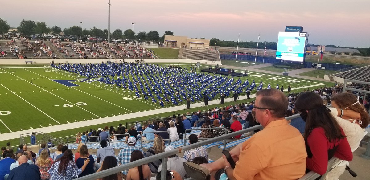 AdamHenkeMISD's tweet photo. Great job MISD for making this happen!!!! #MISDProud https://t.co/M7heK6YMlz
