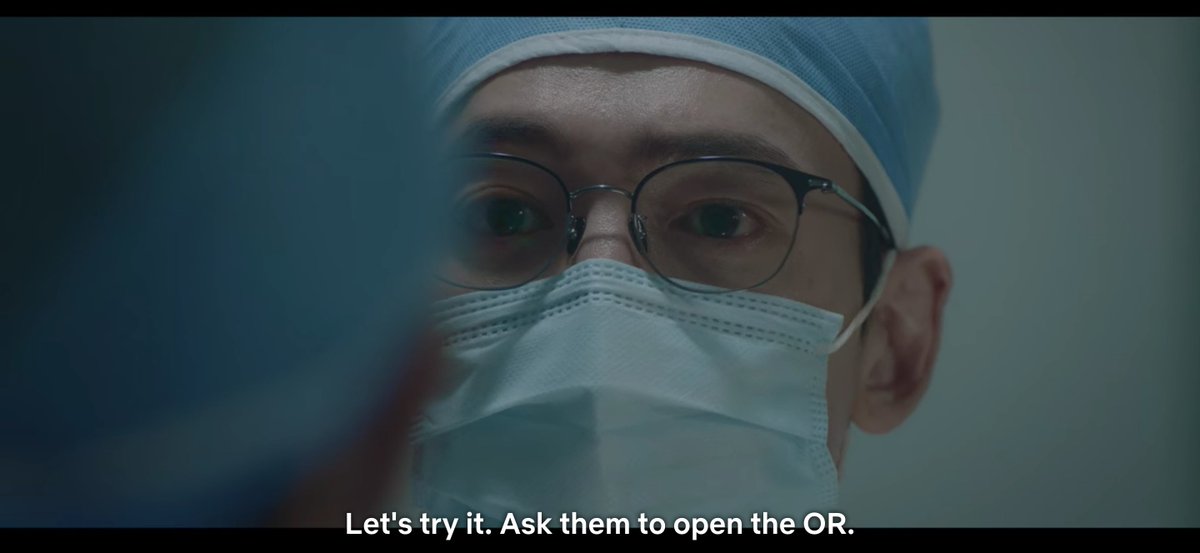 Dr. Do Jaehak, thank you for not giving up! You've come a long way. I'm so proud of you. Dr. Kim Junwan, thank you for trying your best! It was a seemingly hopeless case but they did their best and succeeded. Hats off.  #HospitalPlaylist