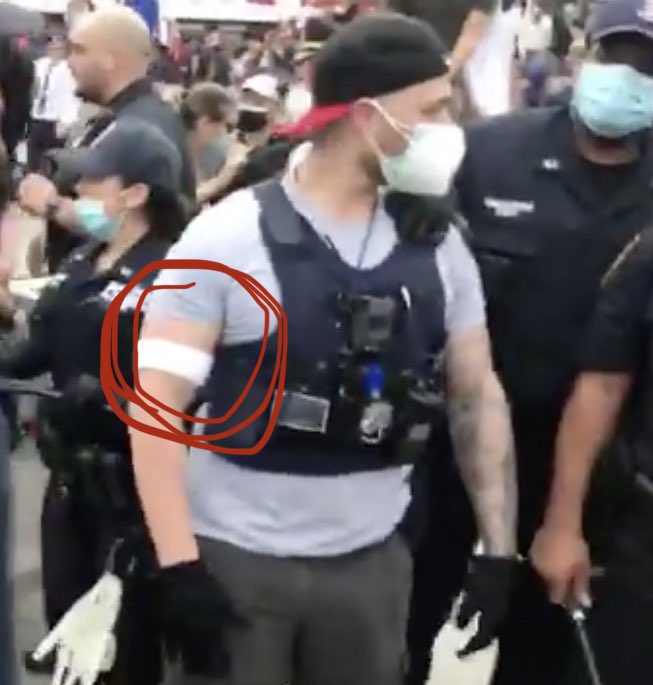 NYC friends, I noticed all the undercover cops are wearing white arm bands, probably to recognize each other. Be careful.