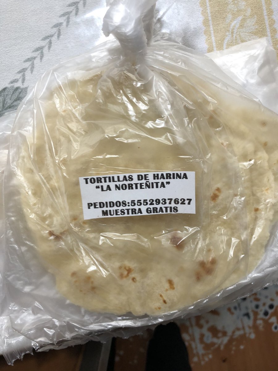 Compañeros lectores de Twitter. Mi familia y yo estamos vendiendo tortillas de harina ya que no podemos desempeñar nuestras labores diarias por la actual pandemia. Las entregas son a domicilio en la zona de Texcoco. Si no comen tortillas de harina ayúdenme con un RT.