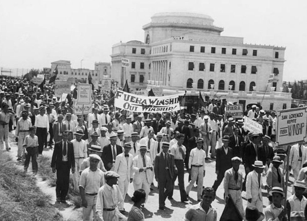 تويتر \ Ricardo Olivencia على تويتر: "Foto de una manifestación pidiendo la  renuncia del gobernador Blanton Winship. San Juan, Puerto Rico. 1937  https://t.co/Y0wDzn2jt0"