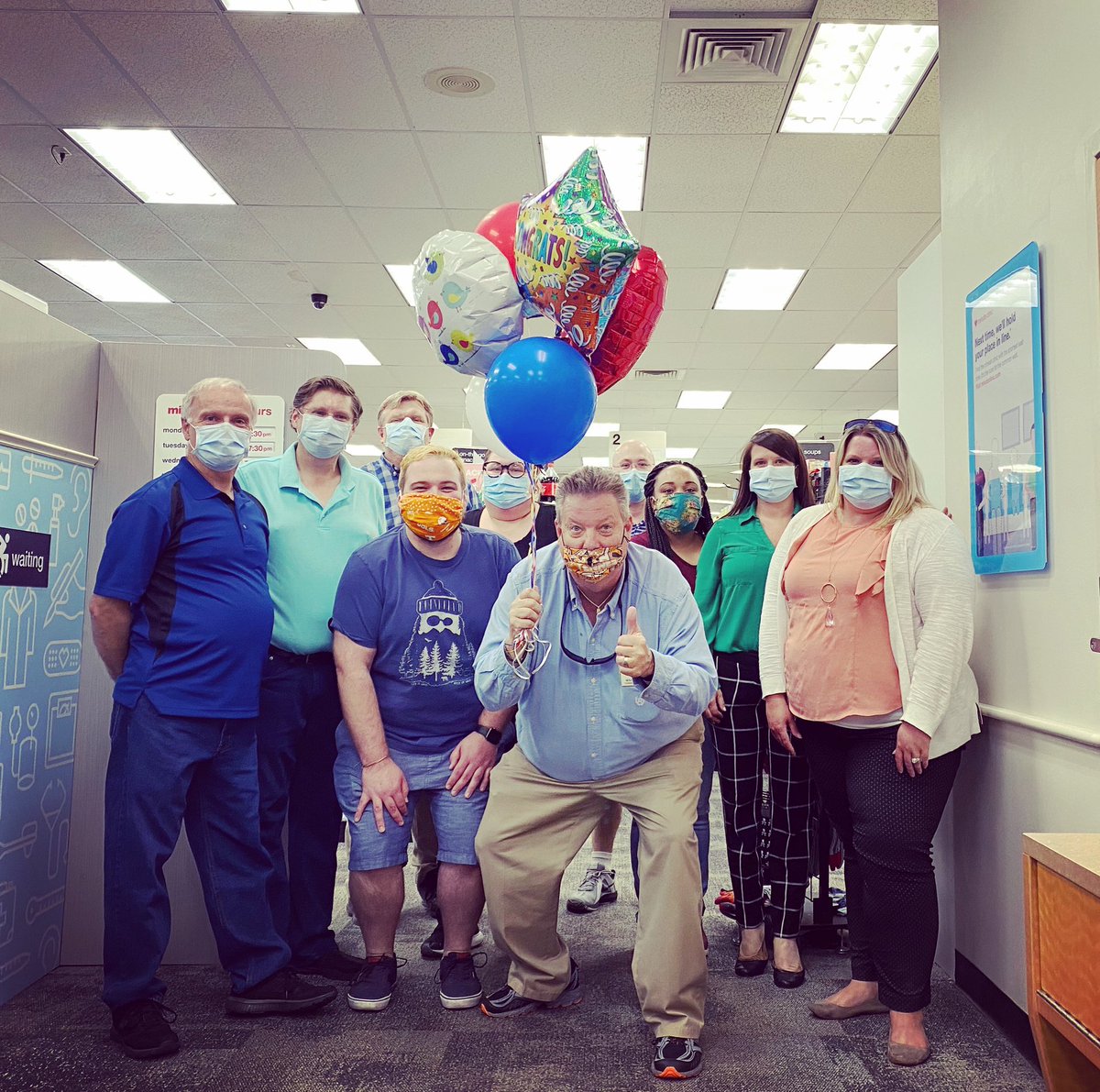 JessicaPharmD's tweet photo. Happy retirement, Marvin! Almost 38 years of service with CVS! You will be missed! Thank you for all you’ve done and we wish you all the best! @DSharrettCVS @KearneyCVS https://t.co/nbdZMZRLlg