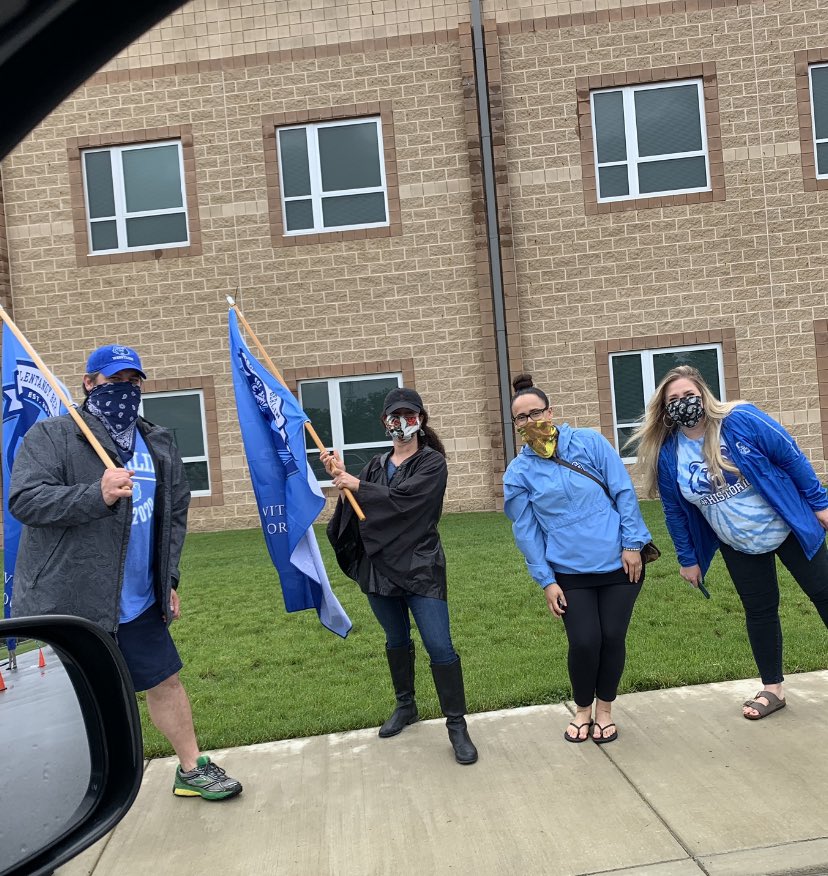 <a href="/MrMartinOBHS/">Mr. Martin OBHS</a> Thanks for the support! 🐻💙