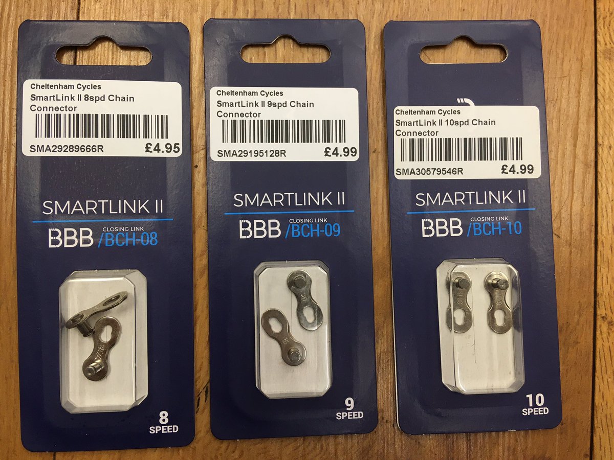 cheltenhamcycle's tweet photo. For today’s #BikeBitFix🤓
Smartlinks are great to carry in your seat pack
You are really unlucky if your chain breaks - but if it does, you can’t even pedal 😖
If you have a friend who likes 🚲 -mention our page😃👍🏻
Check our pinned tweet for how we are currently trading⏰🚪 https://t.co/clfoasULah