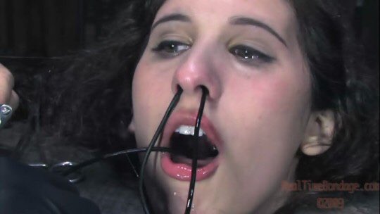 Master_H_51BDSM's tweet photo. 没有看到过能超越这套经典老图的作品 同意吗？（1）#sm #bdsm #字母圈 https://t.co/EtUej6MvNg
