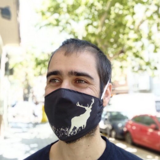 Fundacio_Lluita's tweet photo. Molt xules aquestes mascaretes artesanes dels amics de #Baobag, per a adults i per a nens, molts dissenys diferents! El 25% de les vendes es destinaran a #JoEmCorono: https://t.co/1gwJhSUw1G https://t.co/s7OD9QbeWn