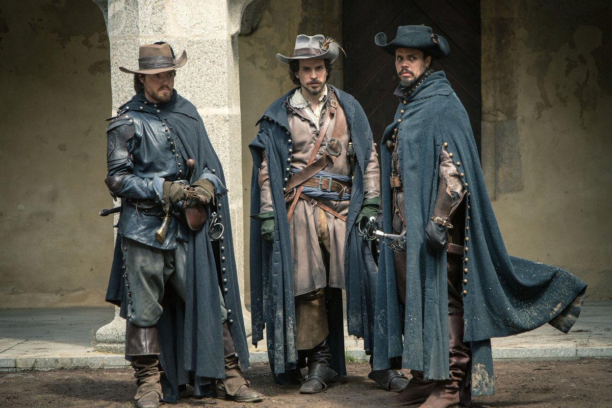 Belle 30daysdramachallenge Day 16 ファッションが素敵なドラマ マスケティアーズ 三銃士 マントやケープ コートなどひらひら衣装が大好きな私にとってストライクすぎるドラマでした 美しい Belle 30daysdramachallenge Day 16 ファッションが素敵なドラマ マスケティアーズ 三銃士 マントやケープ コートなどひらひら衣装が大好きな私にとってストライクすぎるドラマでした 美しい