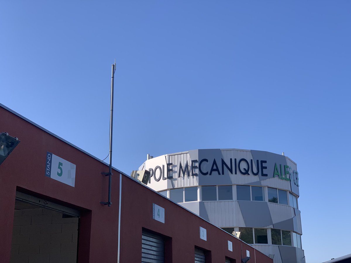 DiTullioJM's tweet photo. Journée au Pôle Mécanique d’Alès avec mon pote Jérome. 🏍 
Bon week-end les gens.

#MaîtreGifs #RoadTrip #Occitanie #passionné #LaVieEstBelle #MiaCasa 🥰
#LeSud #NouvelleVie https://t.co/u9HsTGNlPw