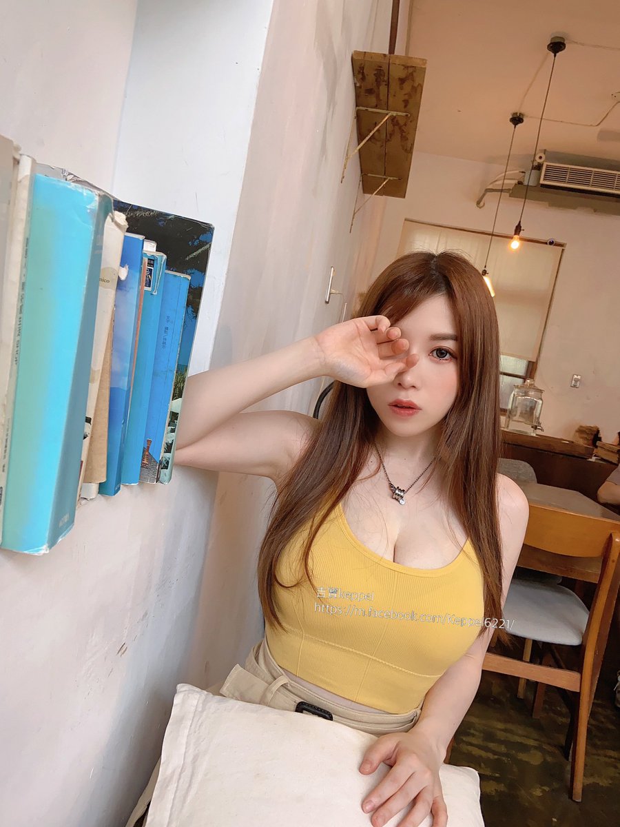 黃色💛💛
-

#作品撮り #攝影 #自拍 #裏アカ女子 
#photography #photooftheday #photo #photographer  #love #instagood #model #iphone11 #keppel https://t.co/TKsnPaOh1w