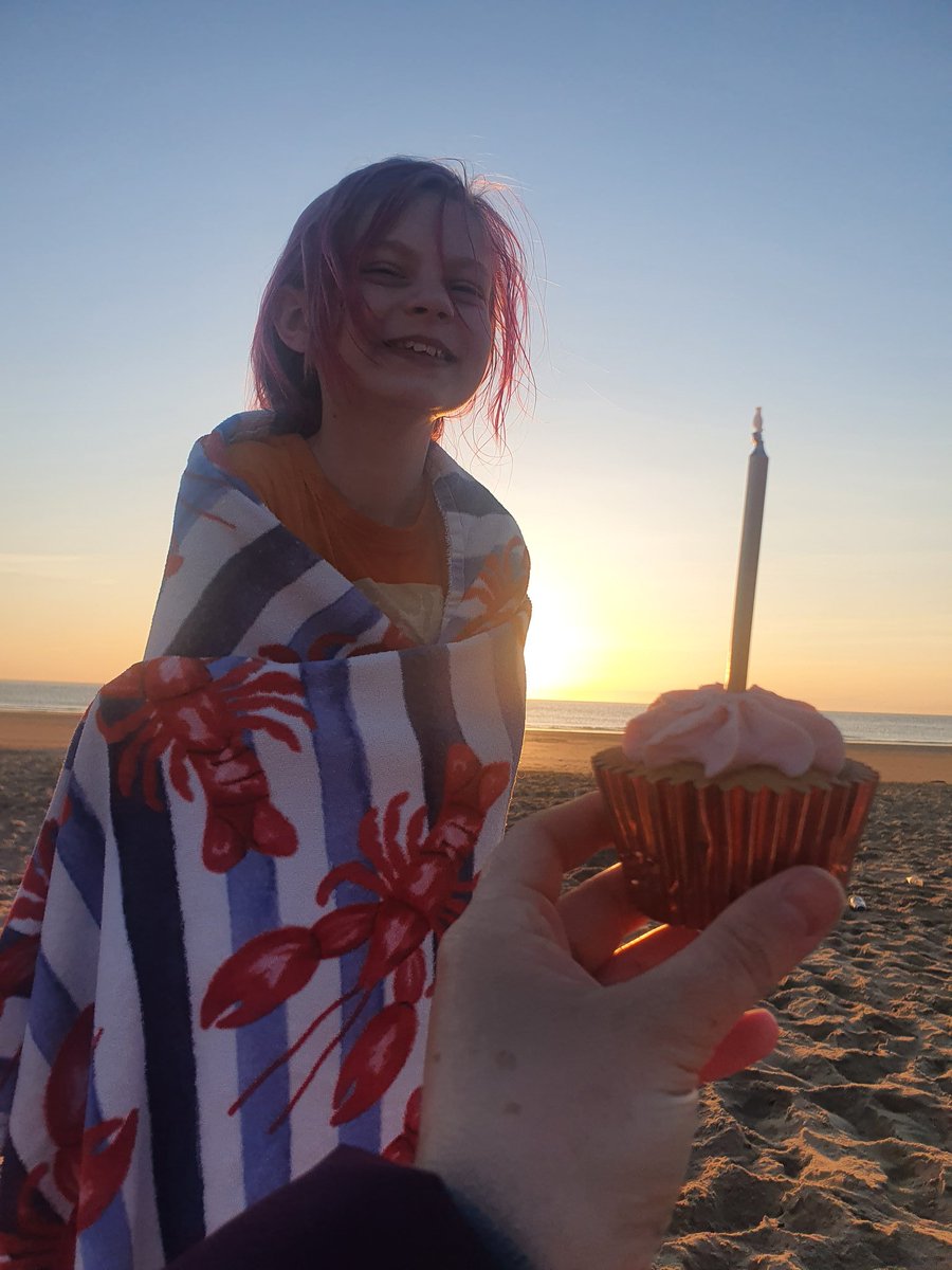 k83wilson's tweet photo. Another lockdown birthday for The little Wilson's. 4.30am watching the sunrise with sausage sandwiches &amp; cake, a dip in the sea, pool party with socially distant family included &amp; a spa zoom party with some of her lovely classmates💜 @paulwilson259 @stcuthbertsns https://t.co/jWuDnUz96E