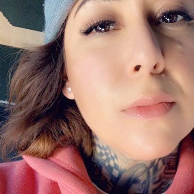 DrummerChickJ's tweet photo. #NewProfilePic https://t.co/HwTu9GJ5P4