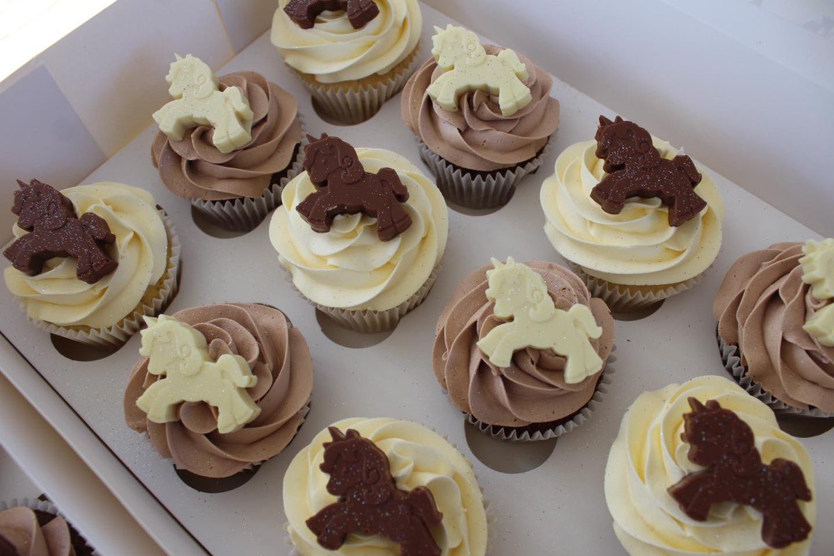 Belles Cakery tweet media