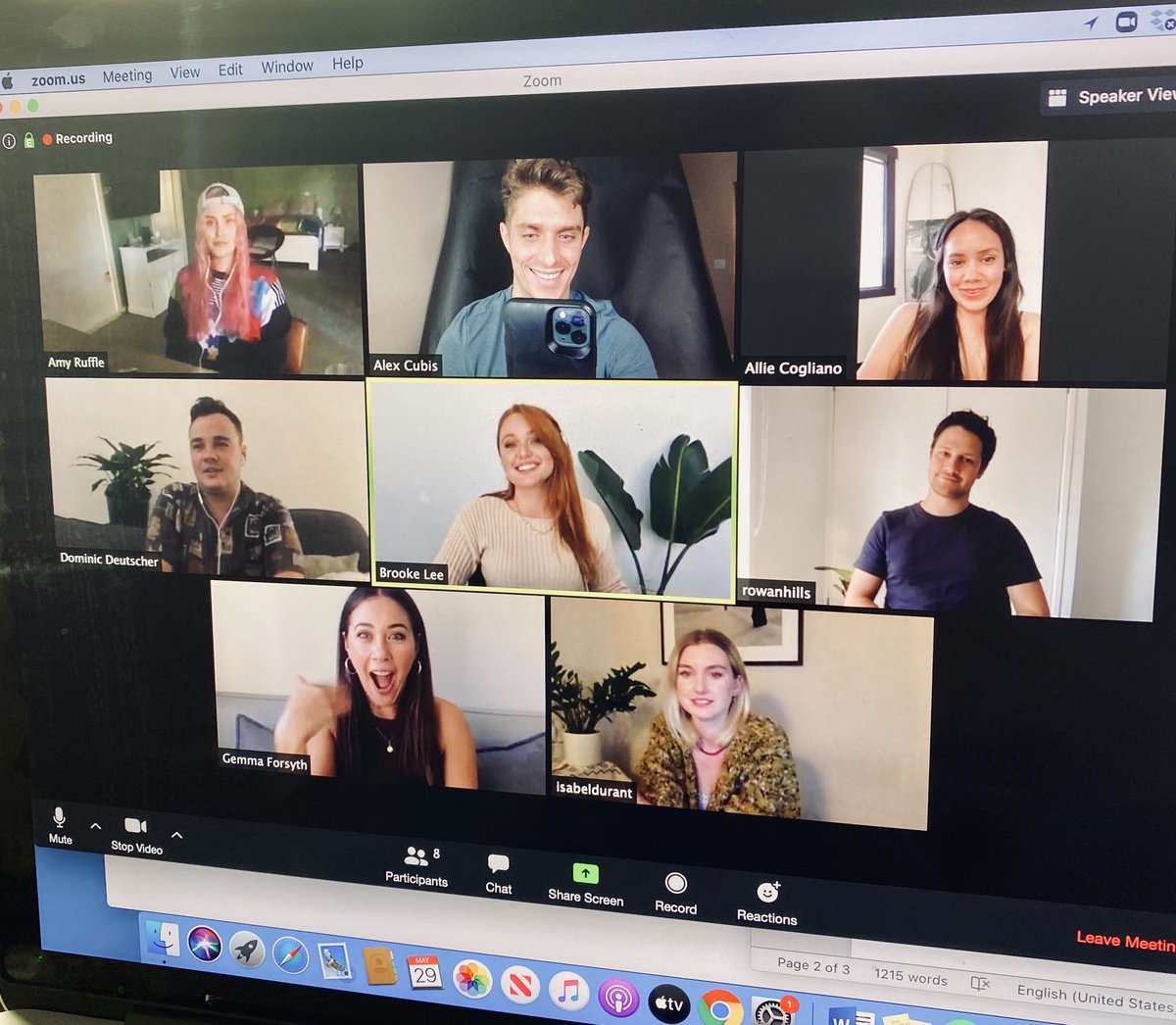 AlexanderCubis.com tweet media