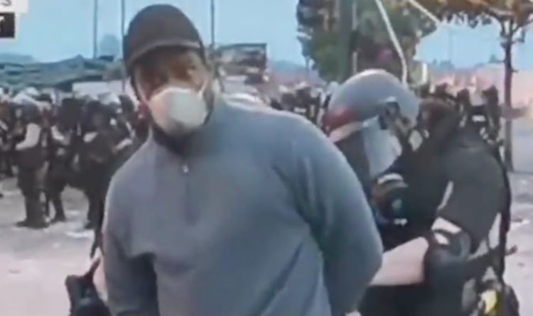 ivangirona's tweet photo. @OmarJimenez from @CNN arrested for reporting while being black. His crew arrested to make it look like he wasn't singled out , or that this wasnt the reason. This has to stop... #icantbreath #MinneapolisRiot #MinneapolisIsBurning https://t.co/c1NzStBjZg