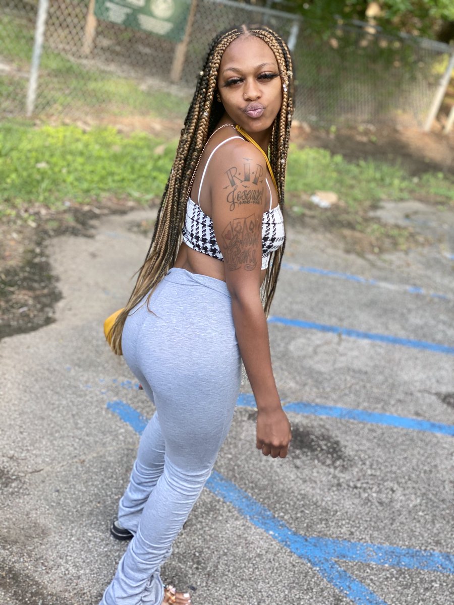 __keekeeee's tweet photo. “Blonde👱🏽♀️in my head I went Goku🔥, ion do shit🙅🏽♀️other folks do💁🏽♀️” #BaldHeadHoeShiii #GetItBihhh #ALL2020 #Shareeee #Likeee https://t.co/5Mk9my6ZAe