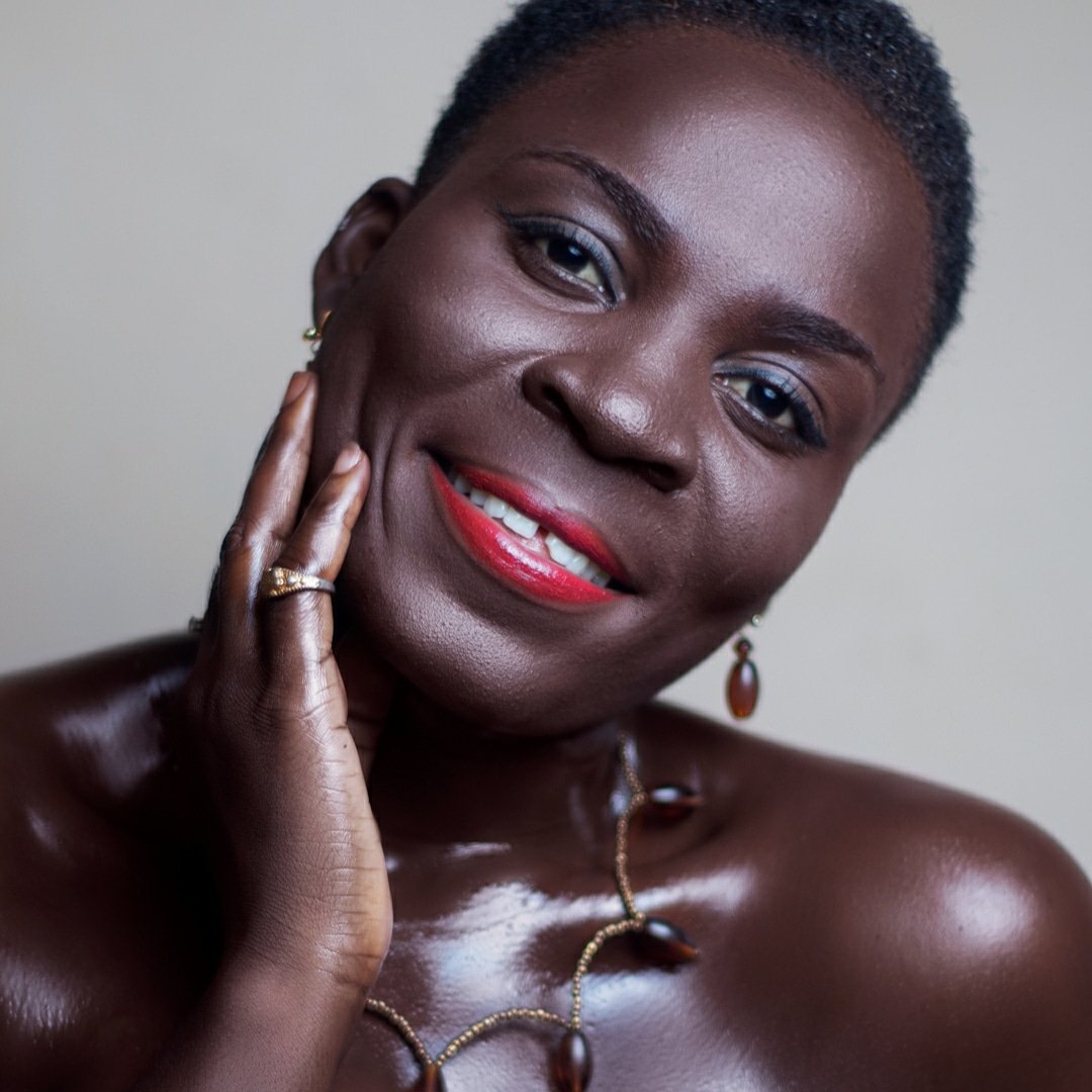 ElikemFg's tweet photo. A smile is a curve that sets everything right and the universal language of Love.
#africanmodel #ghana #blackisgolden @spmmultimedia @simplelifephotographygh https://t.co/JsnTNAETGp