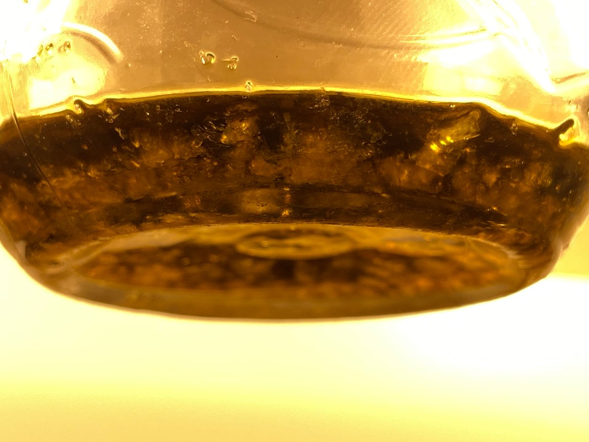 Westcoastcropp1's tweet photo. After 8 days in the jar we have good thca crystal formation. Aka diamonds. This is going to be some serious π₯ extract. This #citrique strain is something else! So terpy!
#thcadiamonds #htfse #hcfse #jartech #tnbnaturalssponsoredgrower #420 # ACMPR https://t.co/Nv4LXbnsdI