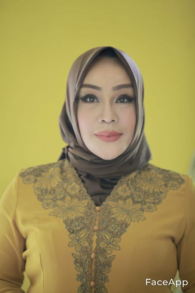 #FaceApp