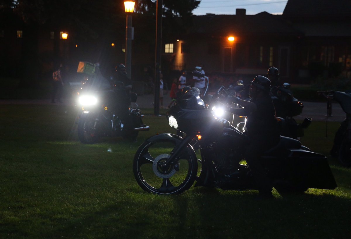 Wrapped up at park, now marching east on Rosa Parks, motorcyclists leading