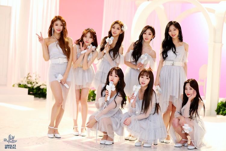 2. Lovelyz (Woolim ent)Lovelyz is the type of group that mostly talks abt love but they deliver it femininely w pretty, soft, and melancholy tones. If you’re into a group that’s CONSISTENT about concept then lovelyz is the answer. Now, we/Twinkle is worthy to be listened first.