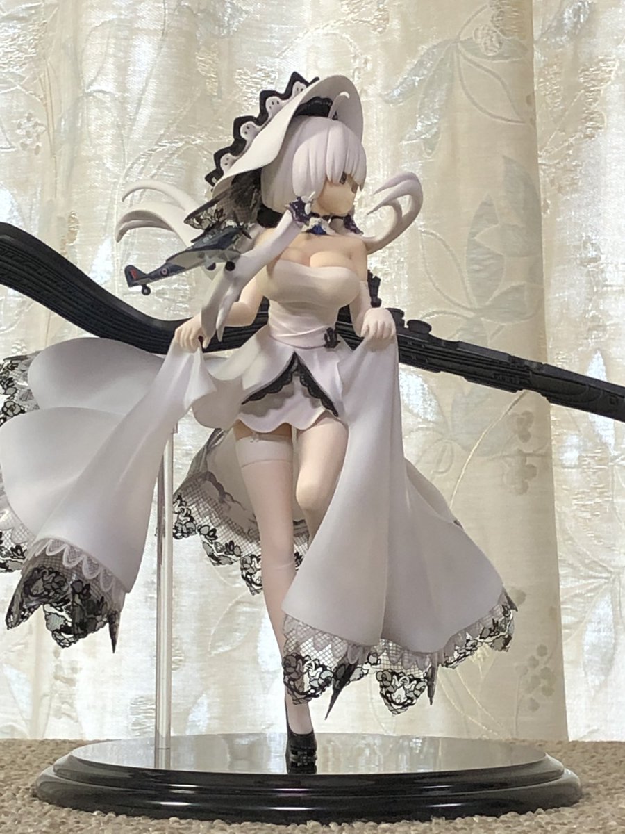 わんだらーよりアズールレーンのイラストリアスのフィギュアが届く Togetter わんだらーよりアズールレーンのイラストリアスのフィギュアが届く Togetter