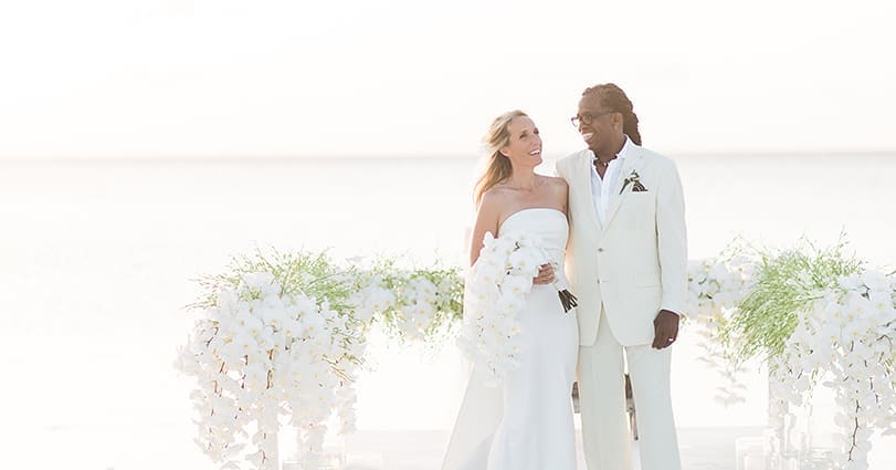 iwowofficial's tweet photo. Don't you love destination weddings? 🇦🇬
Photographer: Jennifer Yarbro
.
·
·
#iwowofficial #weddings #uniqueweddings  #weddingphotography #weddinginspiration #love #internationalevents #internationallove #sealedthedeal  #weddingblogger  #luxurywedding   #antiguaandbarbudaweddings https://t.co/vDbhS69P9a