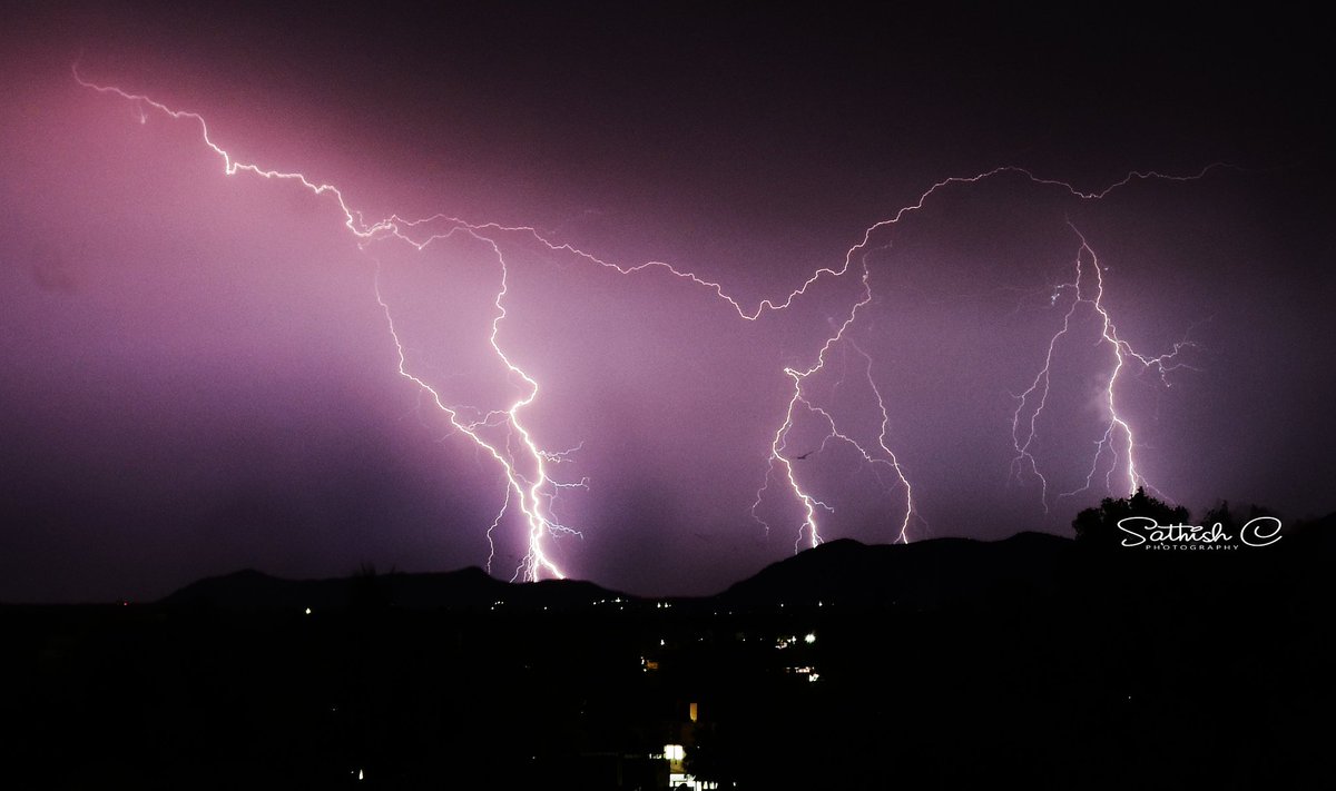 Thunder #coimbatore #2020 #climate changing #TamilNadu #natgeo #NationalGeographic #coimbatorememories #NaturePhotography #nature #PhotoOfTheDay #photography