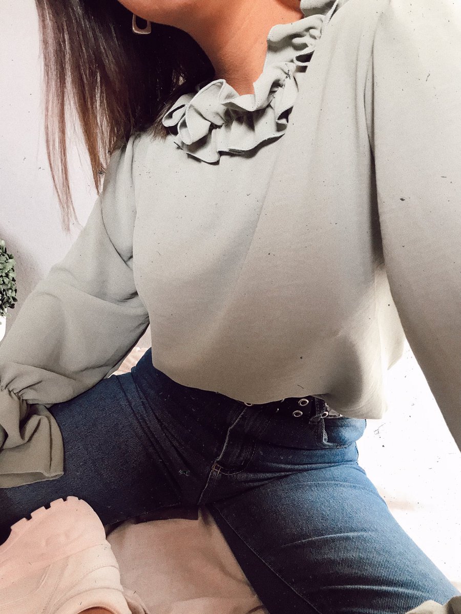 EstefiiCrisnejo's tweet photo. Hola❤️ Me ayudarían a difundir mi emprendimiento? Con un RT🙏🏽 Somos de Córdoba, tenemos local en calle obispo Trejo 817 pero vendemos online, no queremos cerrar nuestras puertas😔hace 5 meses comenzó todo esto, sería una pena cerrar. Nuestro insta es AKIRA_CBA https://t.co/TtGm17bgJA