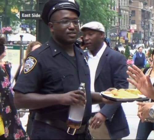 There are still good cops out there. Like this brave officer.