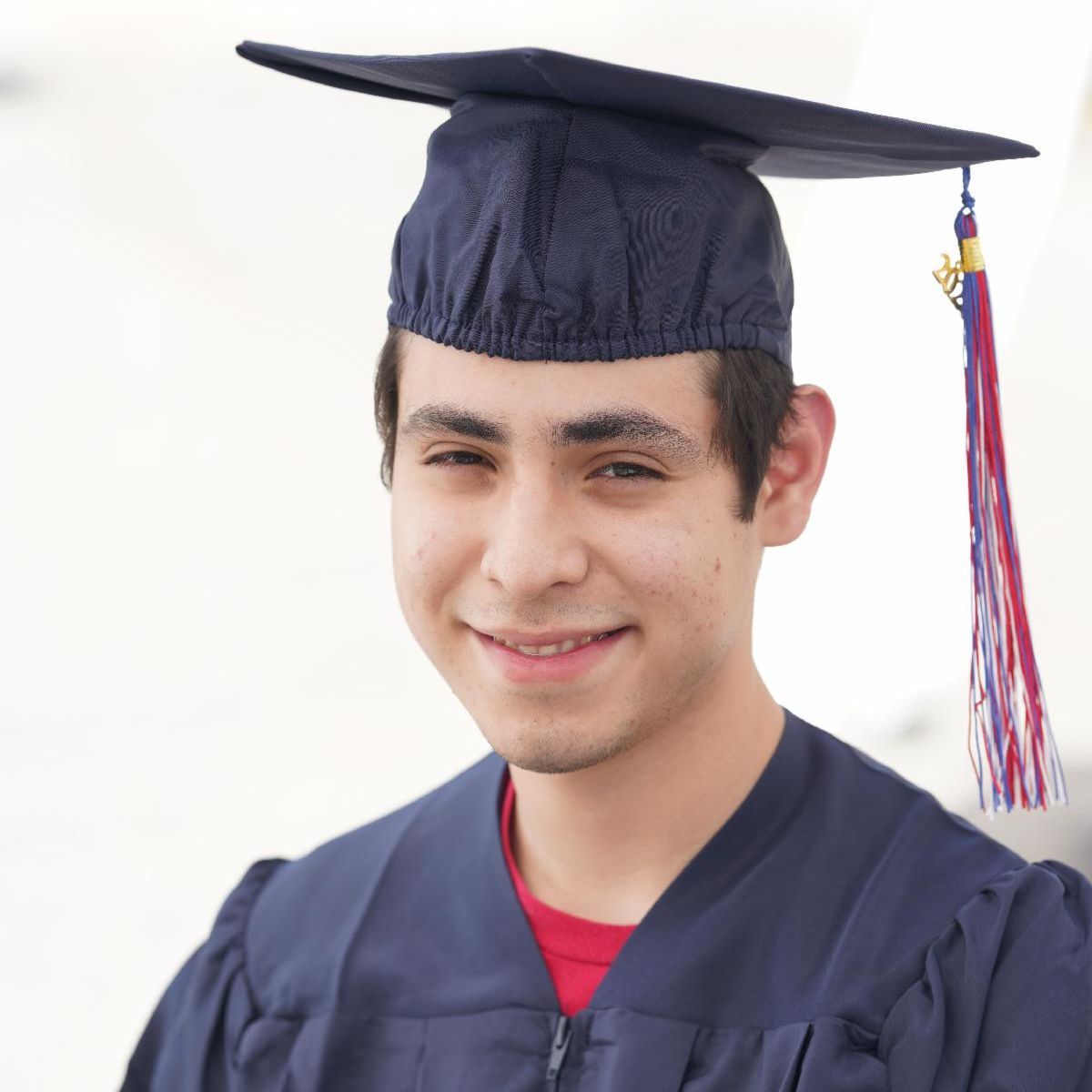 MarshallEagles1's tweet photo. Congratulations to Marshall Fundamental School Class of 2020 Senior, Diego Cervantes Muro! @Pasadenaunified @marshalleagles1 classof2020 #MFSSSeniorRollCall #MarshallFundamentalProud #WeWarePUSD #PUSDProud #PublicSchoolProud https://t.co/HGpr8g7PXX