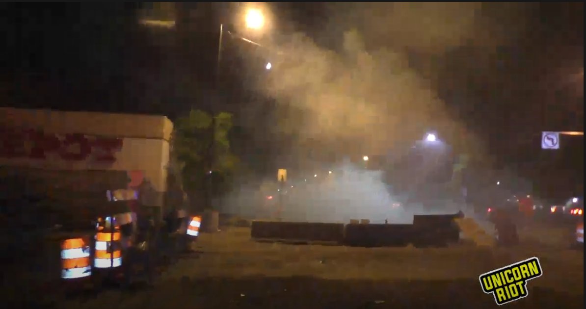 LIVE:More fires set in  #Minneapolis The office depot may be taken over shortly  #Minneapolisprotests  #GeorgeFloydprotest  #GeorgeFloyd LIVESTREAM LINK: 