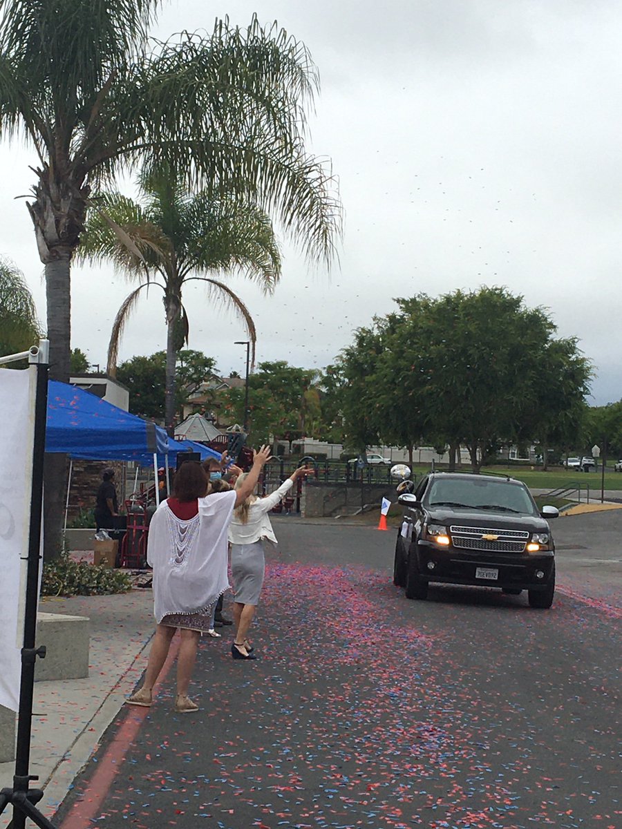 fisler_school's tweet photo. Congratulations Navigators! You did it! We celebrated our 8th graders at our drive through Promo Ceremony today. We wish all of our students much success and happiness in their future and beyond! Once a Navigator, always a Navigator! @FullertonSD @FislerPTSA #navigatorpride https://t.co/R6gEEbhNlL