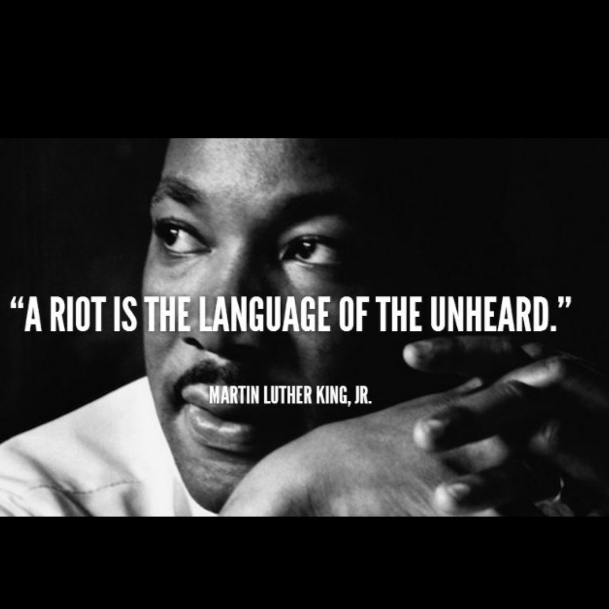 Cory_Reano's tweet photo. “How is it okay for a white cop to kneel on a black man’s neck and murder him, but not okay for a black man to kneel in protest of that murder.”   

Enough is enough. 
For those who are out there right now fighting, please stay safe 🙏🏼.
#JusticeforFloyd #BlackLivesMatter https://t.co/d3y2yoSm1x