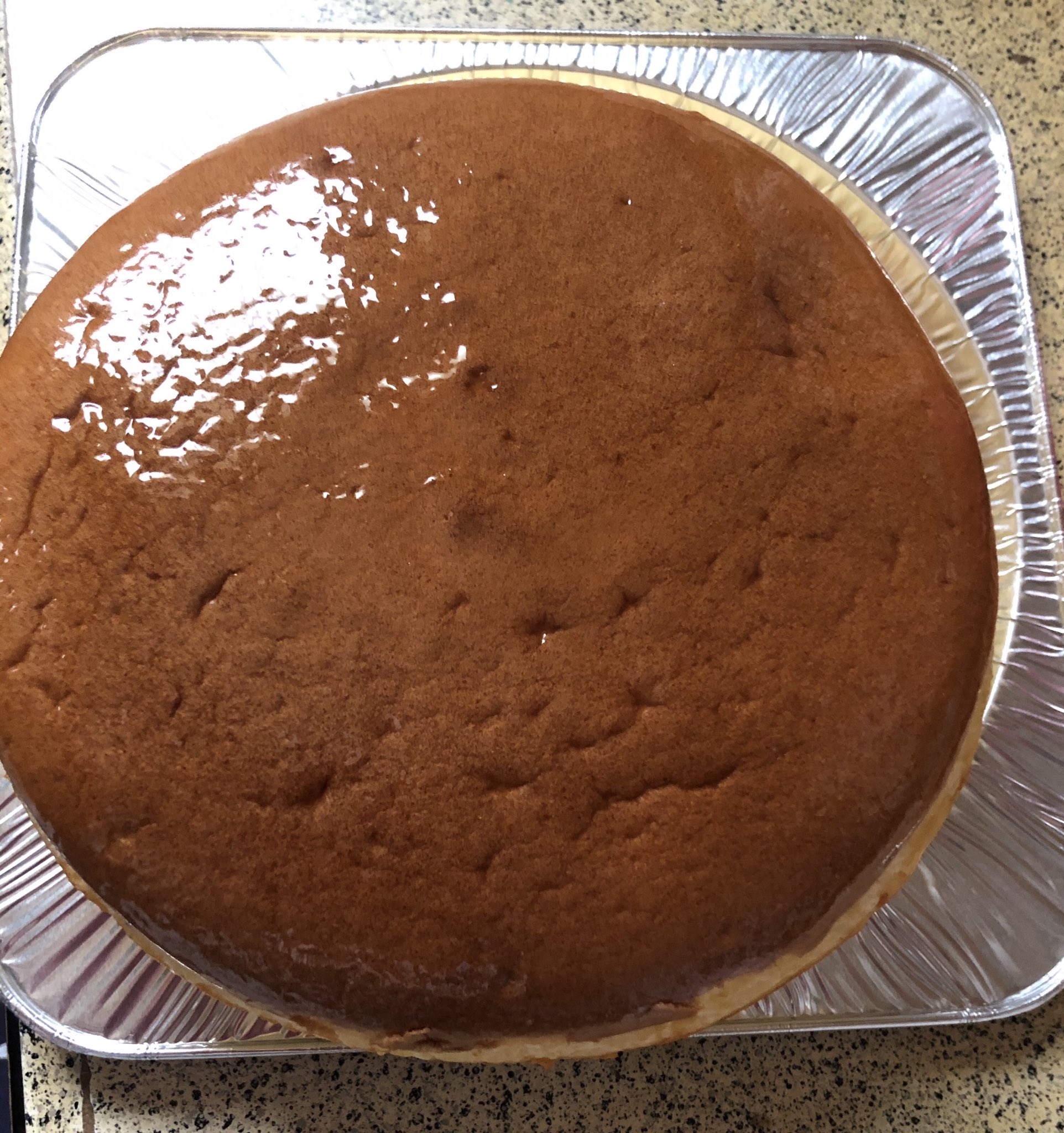 Chizuru２４４ 久しぶりの北泉のチーズケーキ 次男が 予約して焼き立てを 買ってきてくれました