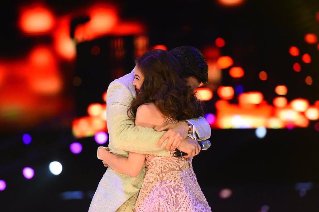 rclnng's tweet photo. Sandali. How can this love story make you and break you at the same time??!
#ALDUBTamangPanahonRewind https://t.co/M8JzI0CUEg
