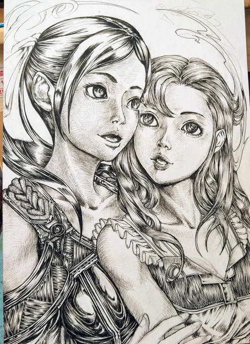 少し描いていました。

一枚目は一昨日からの続き。
二枚目は、一部破れてしまい止めていたモノです。
ホワイトで修正してかいてます?

夕飯の買い出しと、
お迎えに行かないといかんので? 