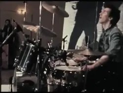 A very happy birthday to Nicholas Bowen  aka Topper Headon, the real human drum machine . drummer . 