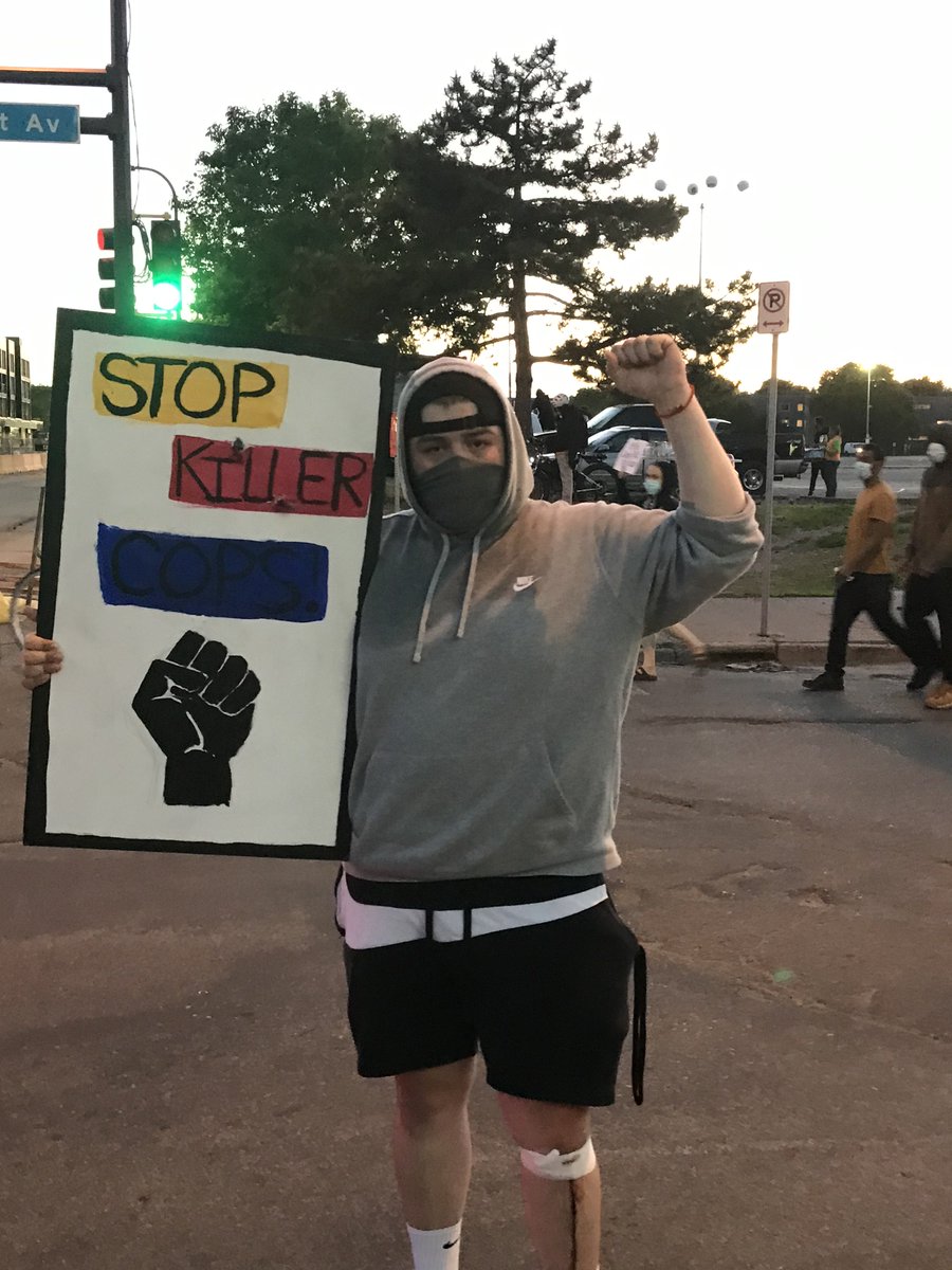 A legitimately peaceful protester from what I saw.