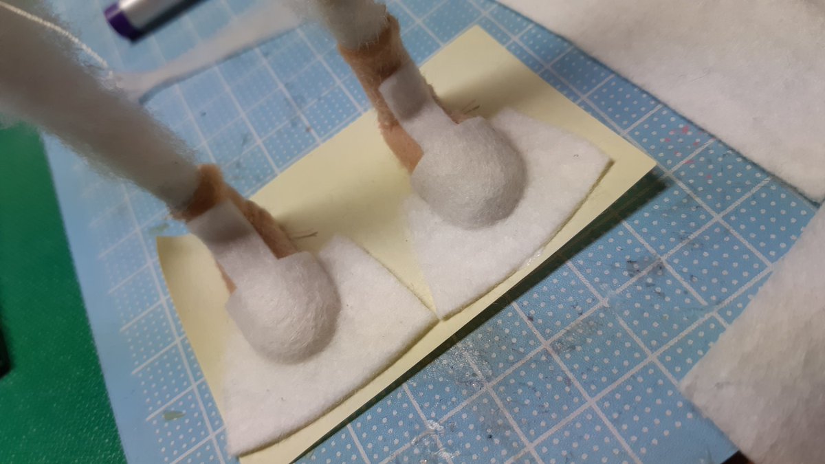 そっくり工房 あまのがわ フェルトで作る簡単なスニーカーの作り方 フェルト スニーカー 作り方 ミニチュア 靴 そっくり工房 手作り 簡単 そっくり工房 あまのがわ フェルトで作る簡単なスニーカーの作り方 フェルト スニーカー 作り方 ミニチュア 靴 そっくり工房 手作り 簡単