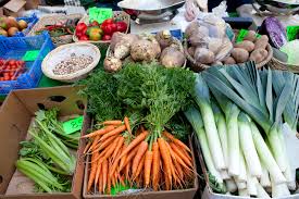 bathfarmersmar1's tweet image. One hour until Bath Farmers Market @GPS_Bath, here till 12 noon.  Local traders with wonderful meats, bread, cheese, eggs, vegetables, pies, cakes, fermented foods, strawberries and lots more. Shop Safe, Shop Local!