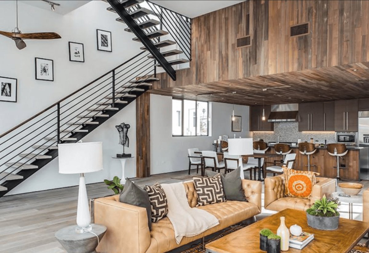 We understand when you choose your home you choose your lifestyle and we strive to make the building process as painless and positive as possible. Contact us today: rockford.ca