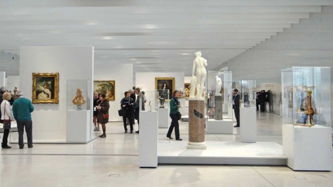 Cdesarts's tweet photo. #Deconfinement : quels musées, expositions ou monuments pourra-t-on visiter cet été en France ? https://t.co/MqHcoLHfUA #deconfinementjour20 #deconfinementprogressif https://t.co/OlDasnh8Zw