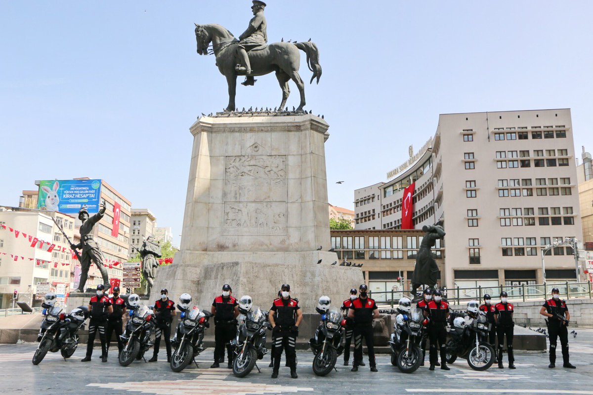 Her şartta, her koşulda...
Huzur ve Güvenliğiniz için daima görev başındayız 🇹🇷