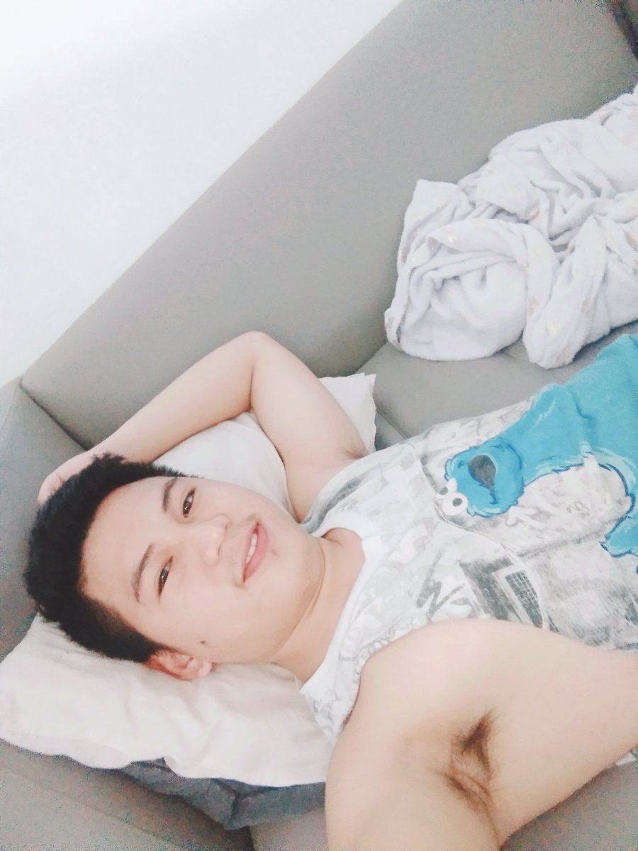 PattyBalmocena's tweet photo. Sige nalang tag katulog ani hantod 2021. 😂 https://t.co/Ot39yeLe7C